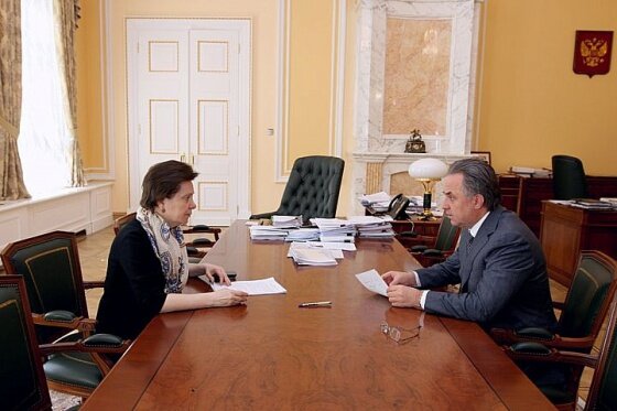 Губернатор Югры Наталья Комарова и министр спорта России Виталий Мутко провели рабочую встречу